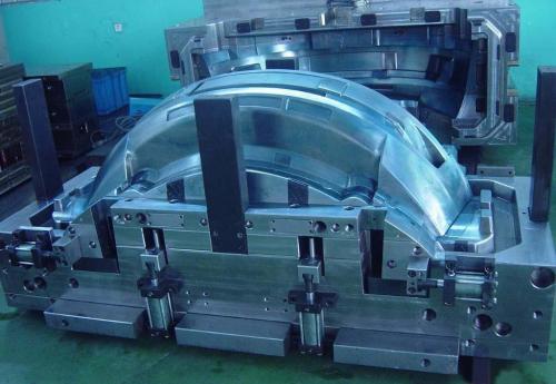 深圳塑膠模具廠(chǎng)，模具維護中的常見(jiàn)問(wèn)題解決方法